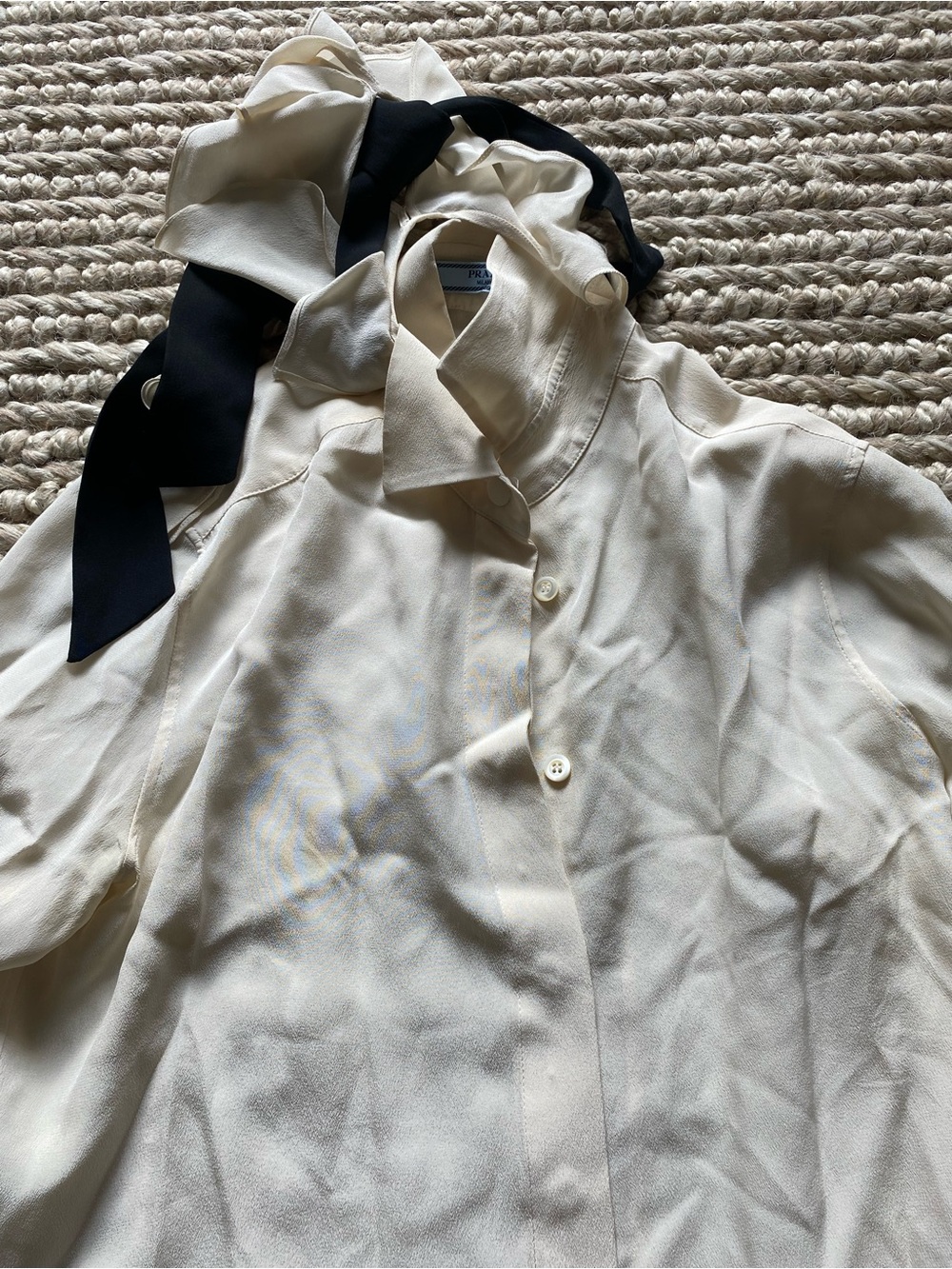 Prada Women’s Ivory Silk Long-Sleeve Blouse with removable Black Tie and Ruffle - Picture 6 of 7